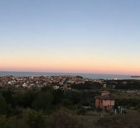 דירה Zapovedni Rai פרימורסקו