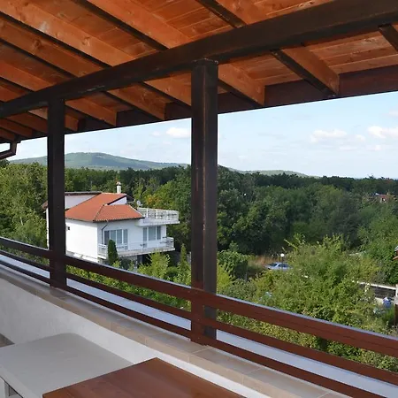 Appartement Zapovedni Rai *